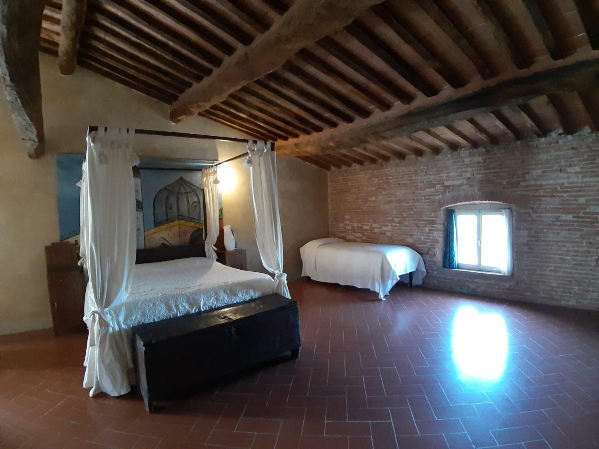 B&B Glicine E Luna Cascina Eksteriør billede